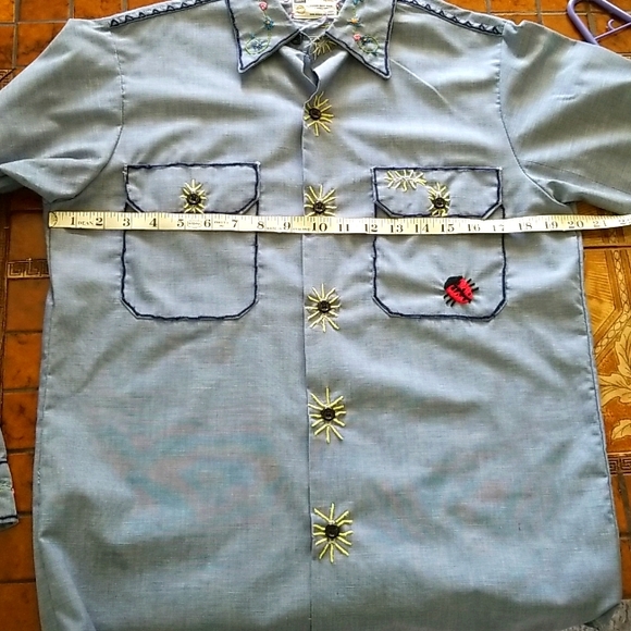 🦋Vintage embroidered shirt - Picture 10 of 11
